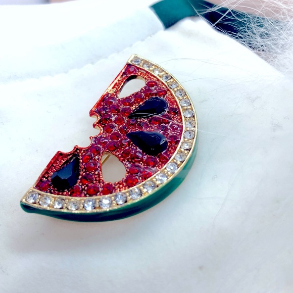 Rhinestone Watermelon Brooch - Picture 2 of 4